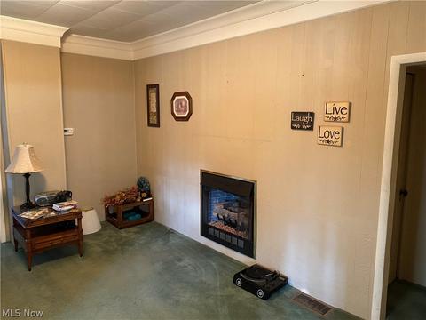 122 S 7th St, Dennison, OH 44621 photo 5