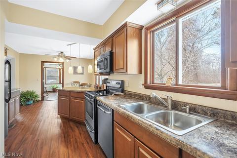 3201 Center Rd, Perry, OH 44081 photo 15
