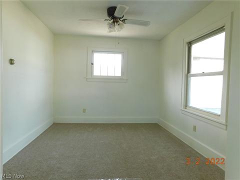 878 Independence Ave, Akron, OH 44310 photo 7