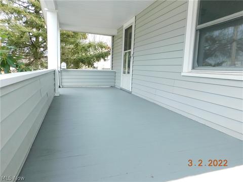 878 Independence Ave, Akron, OH 44310 photo 6