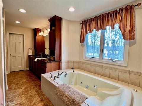 2043 E Highgate, Hudson, OH 44236 photo 14
