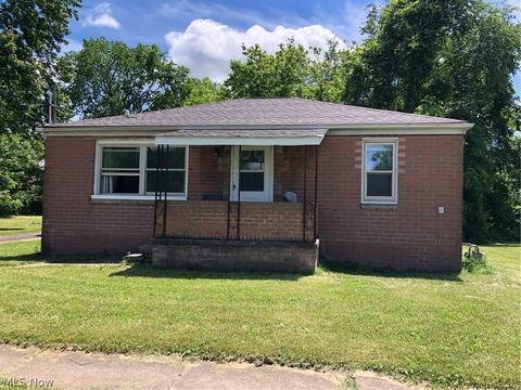 602 Fuller Rd, Elyria, OH 44035 photo 2