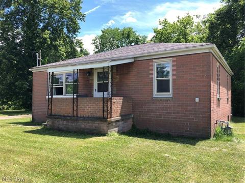 602 Fuller Rd, Elyria, OH 44035 photo 1