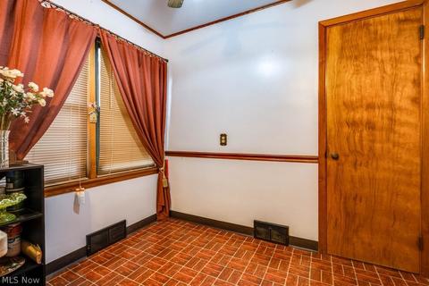 1538 Perry Dr NW, Canton, OH 44708 photo 10