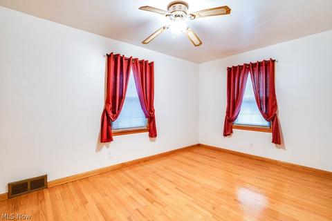 1538 Perry Dr NW, Canton, OH 44708 photo 11