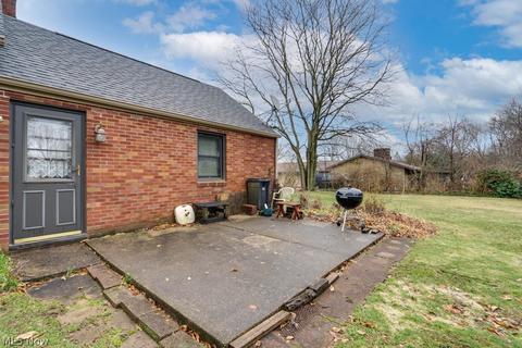 1538 Perry Dr NW, Canton, OH 44708 photo 34
