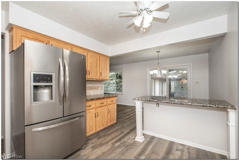 6174 Crossview, Seven Hills, OH 44131 photo 7