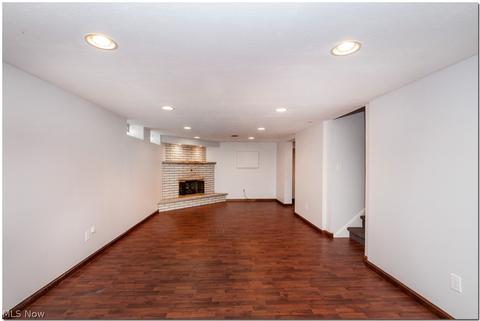 6174 Crossview, Seven Hills, OH 44131 photo 16