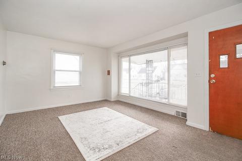 2309 E 35th St, Lorain, OH 44055 photo 3