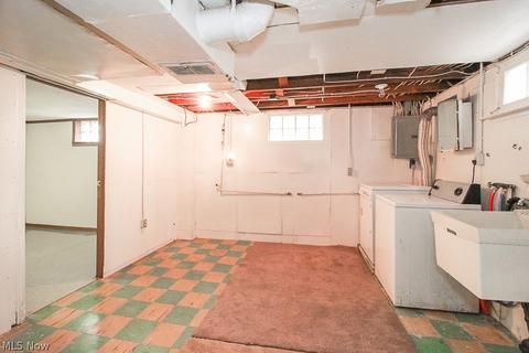 2309 E 35th St, Lorain, OH 44055 photo 23