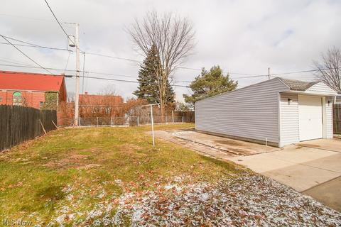 2309 E 35th St, Lorain, OH 44055 photo 25