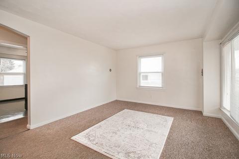 2309 E 35th St, Lorain, OH 44055 photo 4