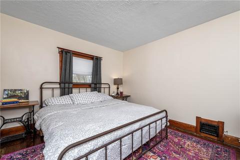 69 Mull Ave, Akron, OH 44313 photo 21