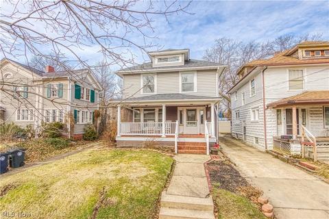 69 Mull Ave, Akron, OH 44313 photo 1