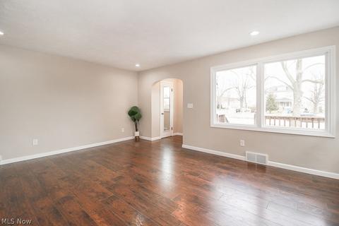 2500 E 31st St, Lorain, OH 44055 photo 11
