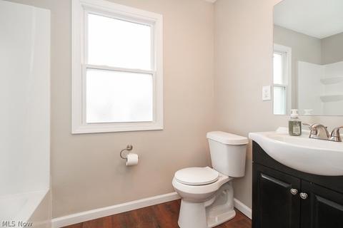 2500 E 31st St, Lorain, OH 44055 photo 5