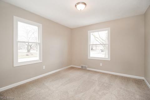 2500 E 31st St, Lorain, OH 44055 photo 7