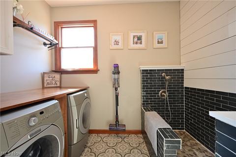 1099 Arrowhead Dr, Vermilion, OH 44089 photo 18