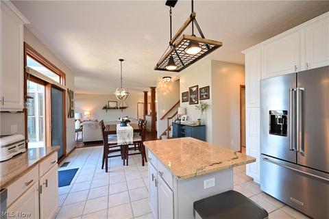 1099 Arrowhead Dr, Vermilion, OH 44089 photo 13
