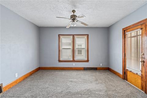 1339 Vane Ave, Akron, OH 44310 photo 3