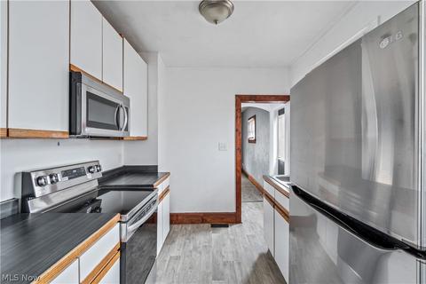 1339 Vane Ave, Akron, OH 44310 photo 10
