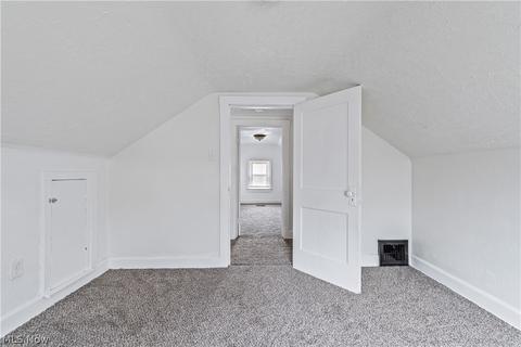 1339 Vane Ave, Akron, OH 44310 photo 18