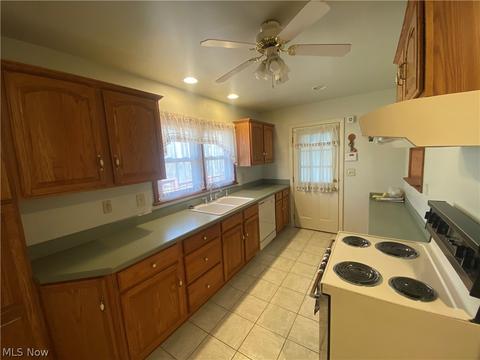 1430 Mount Everett Rd, Hubbard, OH 44425 photo 9