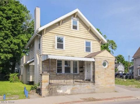 826 N Main St, Akron, OH 44310 photo 1