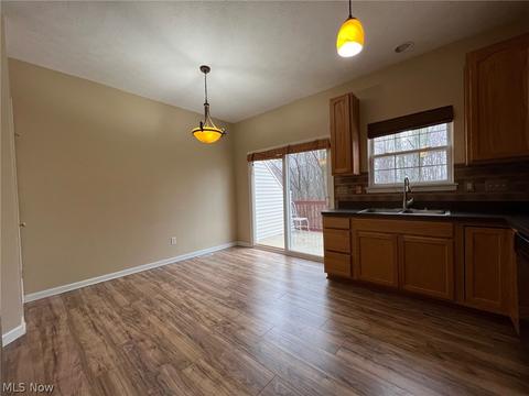 3793 Freedom Pl, Lorain, OH 44053 photo 9