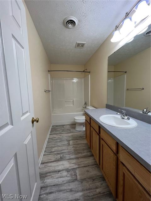 3793 Freedom Pl, Lorain, OH 44053 photo 20