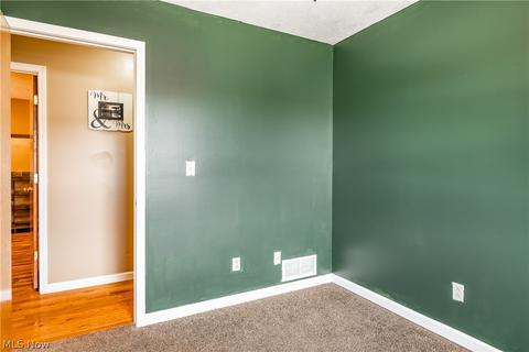 183 Berry Hills Dr, Winfield, WV 25213 photo 20