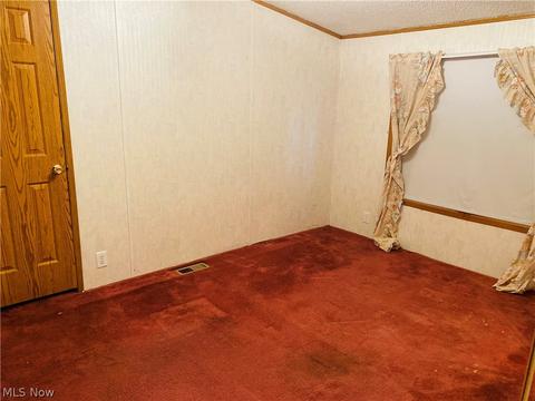 9938 Wolfe Rd, Windham, OH 44288 photo 16