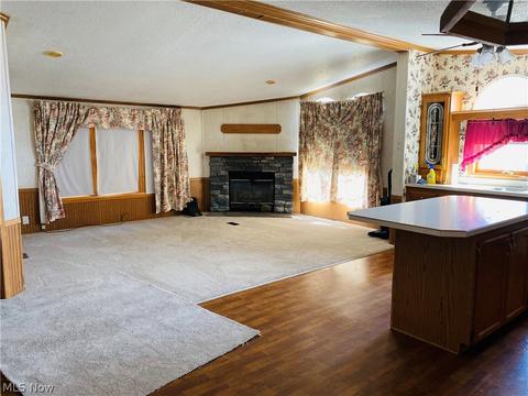 9938 Wolfe Rd, Windham, OH 44288 photo 5
