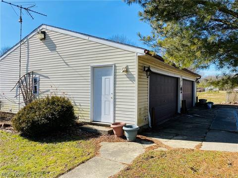 9938 Wolfe Rd, Windham, OH 44288 photo 18