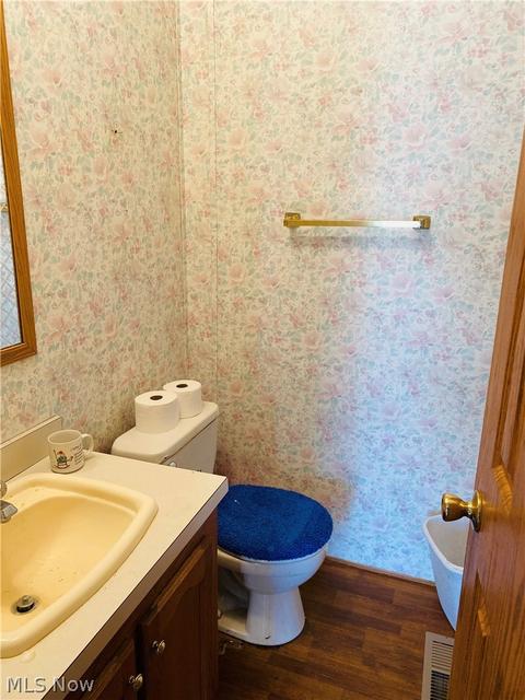 9938 Wolfe Rd, Windham, OH 44288 photo 7