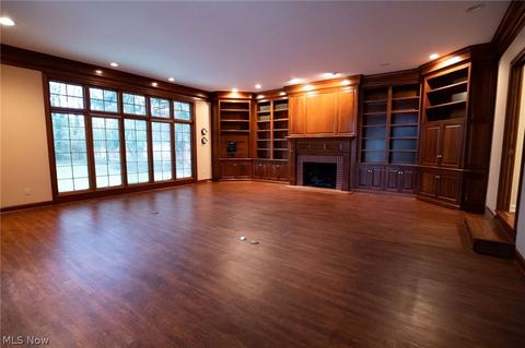 320 E 14th St, Dover, OH 44622 photo 11