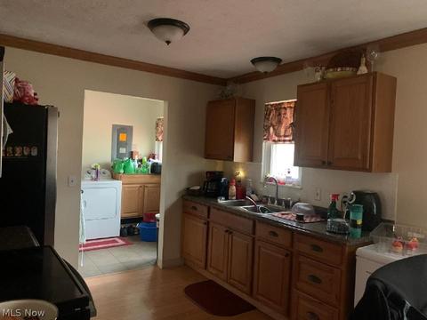 9887 Blanton Dr, Windham, OH 44288 photo 4