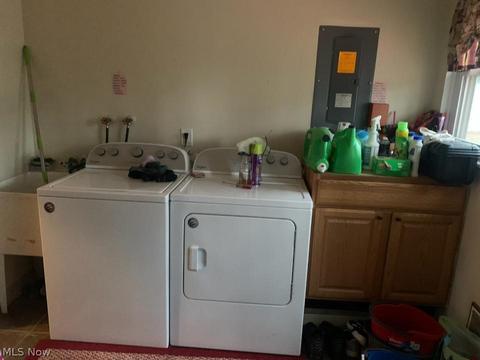 9887 Blanton Dr, Windham, OH 44288 photo 13