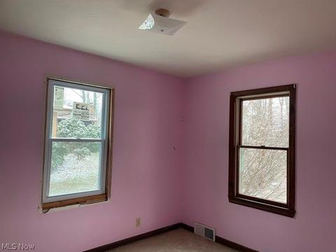 3883 Devon Dr SE, Warren, OH 44484 photo 8
