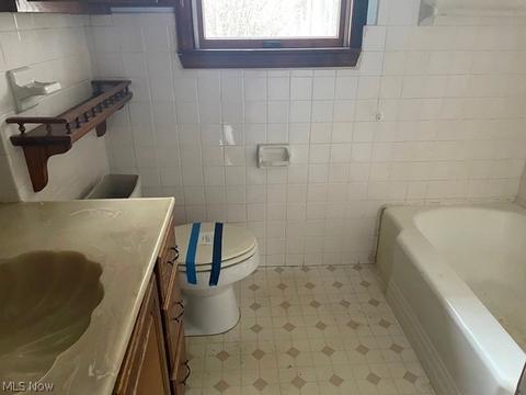 3883 Devon Dr SE, Warren, OH 44484 photo 9