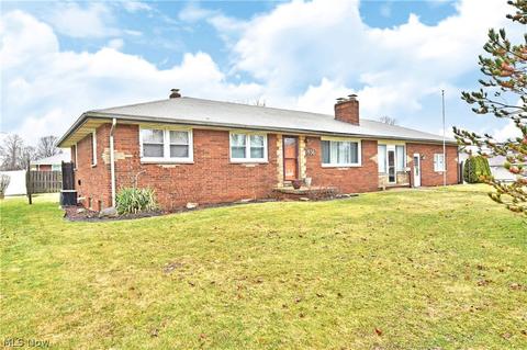 1936 Sequoya Dr, Youngstown, OH 44514 photo 30