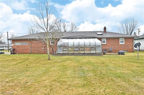 1936 Sequoya Dr, Youngstown, OH 44514 photo 32