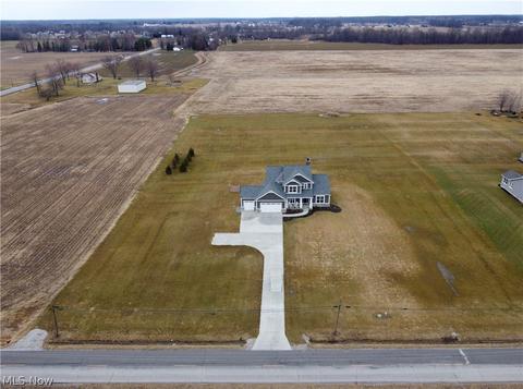 40844 Banks Rd, Lagrange, OH 44050 photo 2