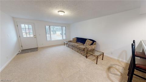 7640 Manor Dr, Mentor On The Lake, OH 44060 photo 5