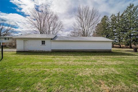 3237 Ridgewood Ave, Ashtabula, OH 44004 photo 5