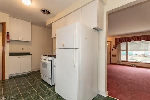 1561 Empire Rd, Wickliffe, OH 44092 photo 13