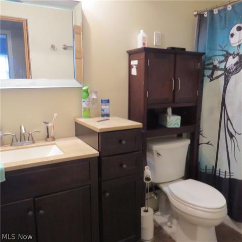 42864 Galaxy Dr, Elyria, OH 44035 photo 6