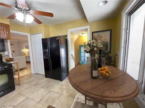 1806 Maple St, Wickliffe, OH 44092 photo 9