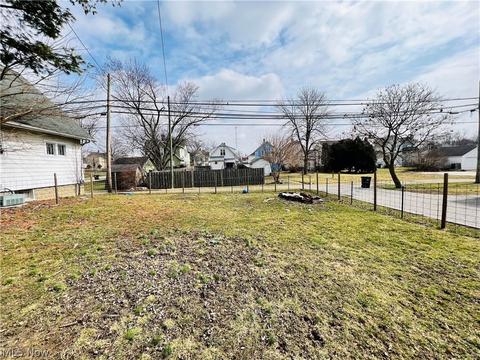 407 Dale Ave, Willard, OH 44890 photo 24