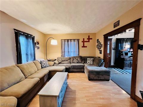 407 Dale Ave, Willard, OH 44890 photo 7